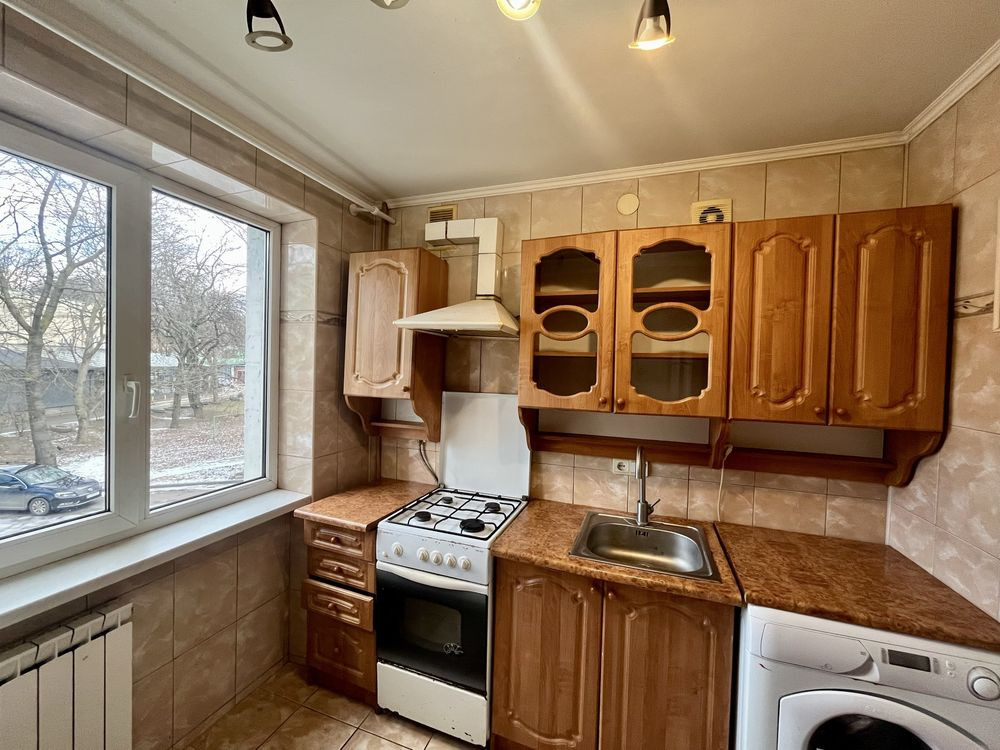 Здам 2х кімнатну, НЕБЕСНОЇ СОТНІ (ФОРМАРКЕТ) РОЗДІЛЬНІ кімнати, вільна Чернівці - зображення 3