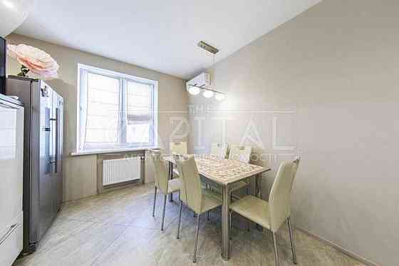 3кім кв 110м2 ЖК Златоустівський вул.Дмитрівська 75 Центр, пакркінг Київ