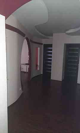 Оренда квартири довготривала у новобудові Львов