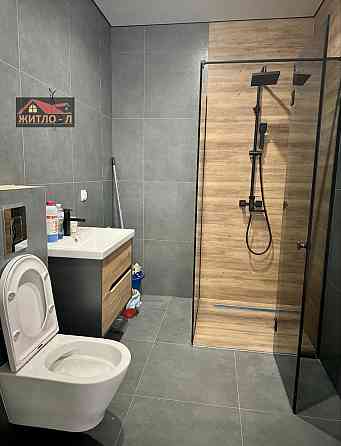 Resident Hall , Городоцька , вільна , перша здача , ліжко, кондиціонер Львов