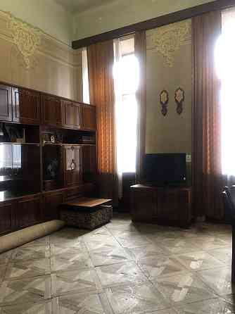 Продаж 2 кімн квартири в центрі Львова.вул Словацького біля Унів.Франк Львов