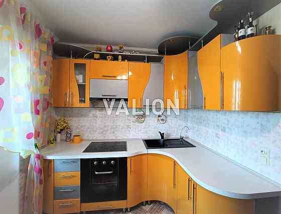 Продам 3 кімнатну квартиру. Вацлава Гавела 34г Київ