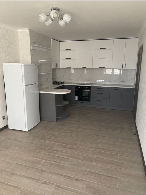 Здам дуже гарну велику 2 к квартирк по вул Симоненко 111варіанти Бровари - зображення 2