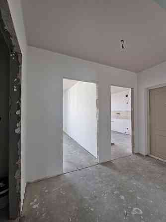 Двокімнатна. Велика. 80%готовність ремонту. Івано-Франківськ