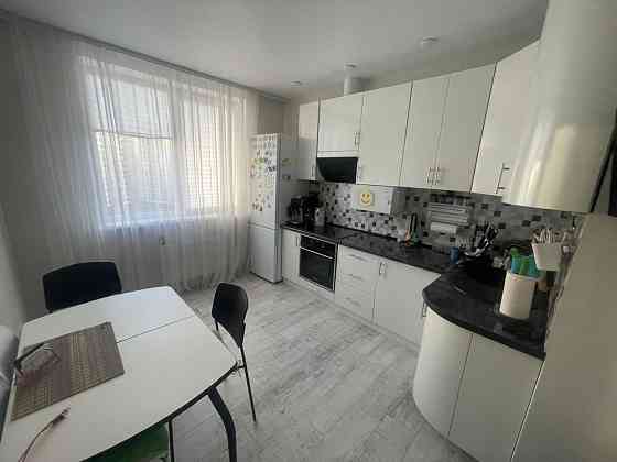 Продам 2-х кім квартиру в 56 Перлині Одеса