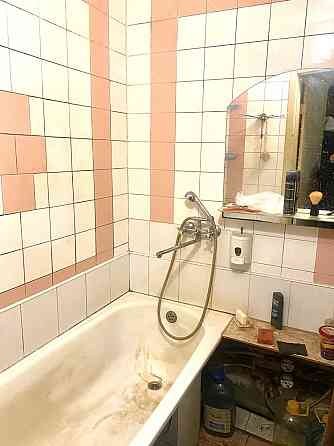 Борщаговка.Кольцова,двухкомнатная,раздельная,средний єтаж Київ