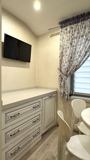 Актуально! Простора квартира «на землі» поряд 15 ліцею. Центр! Ровно - изображение 3