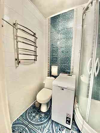 ВЛАСНИК, центр міста, пр.Миру, Ровно