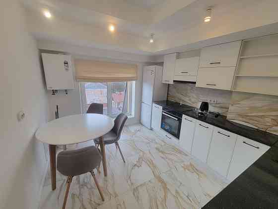 Здається 2кімнатна новобудова Чернівці