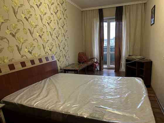 Оренда 2-х кім квартири район ринку 