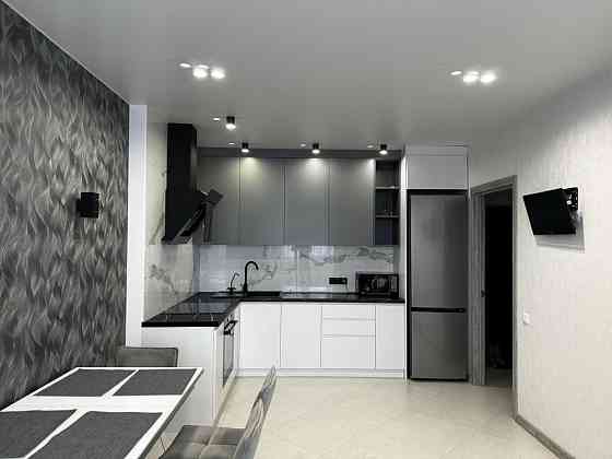 Продам 2к.квартиру з виглядом на озеро Хмельницький