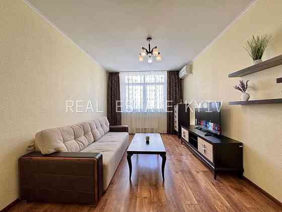 Аренда 1-комн квартиры ЖК Парковые Озера - ул. Воскресенская 14-д Київ