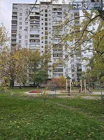 Продажа 1-к квартиры 35м2 Русановка Ентузиастов Київ