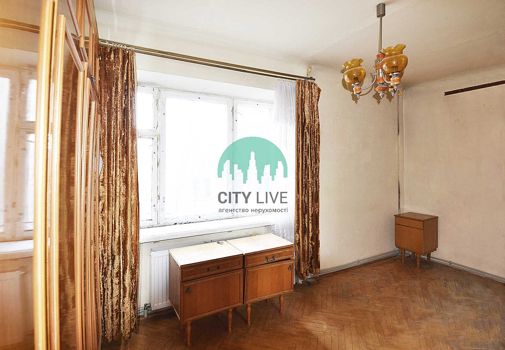 3 кім кв. Центр. Цегляний будинок. Автономне опалення. 3-й поверх(3) Івано-Франківськ - зображення 4