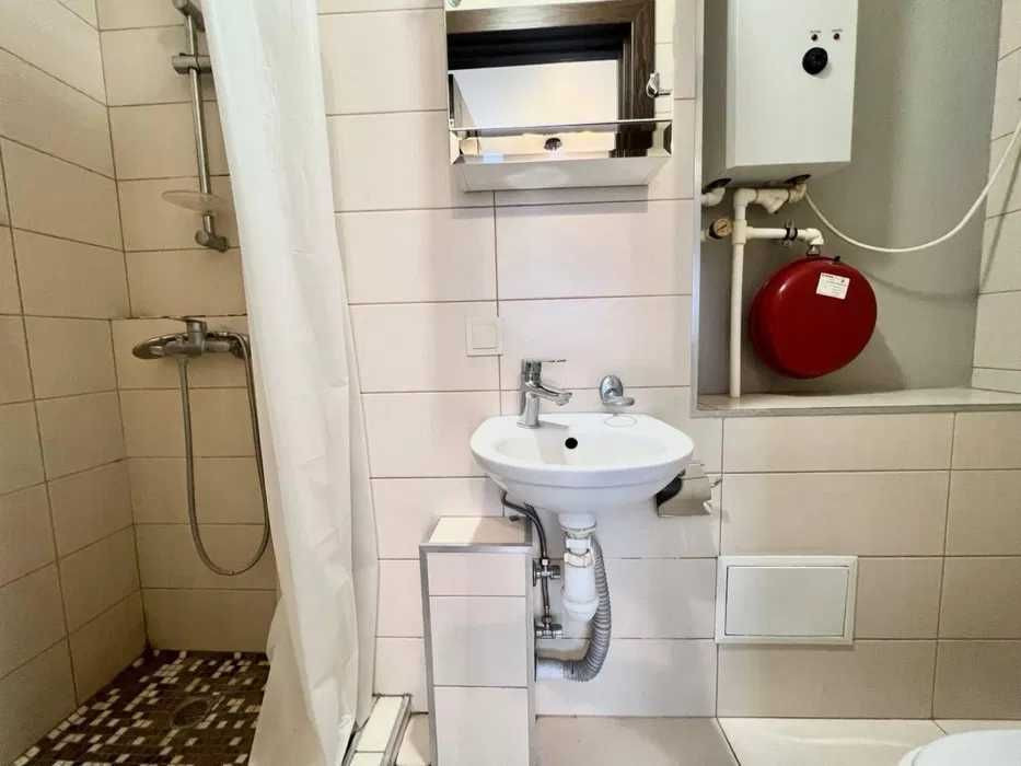 СВІТЛА квартира з новим ремонтом, меблями в центрі міста ЖК Соборний Ірпінь - зображення 8