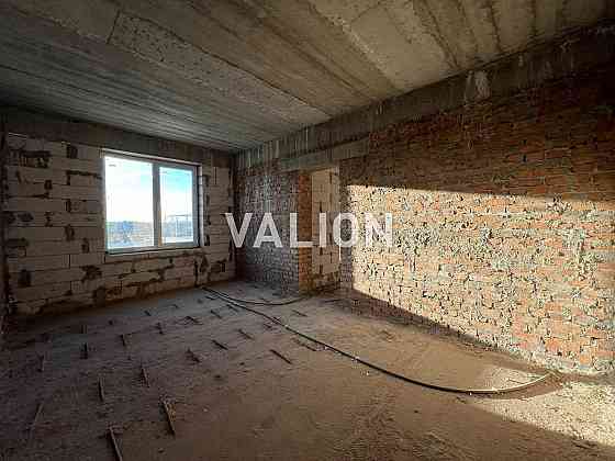 БЕЗ КОМІСІЇ дворівнева квартира 97м2 з 2 терасами вул. Гетьманська 1а Київ