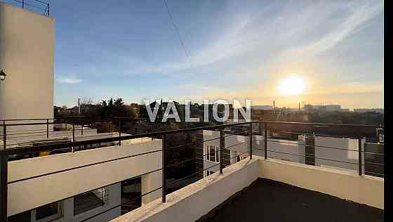 БЕЗ КОМІСІЇ дворівнева квартира 97м2 з 2 терасами вул. Гетьманська 1а Київ