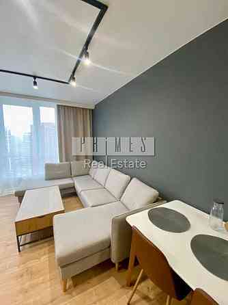 Продаж 2к квартира 68м2, ЖК Варшавський Плюс, пр-т Правди Київ