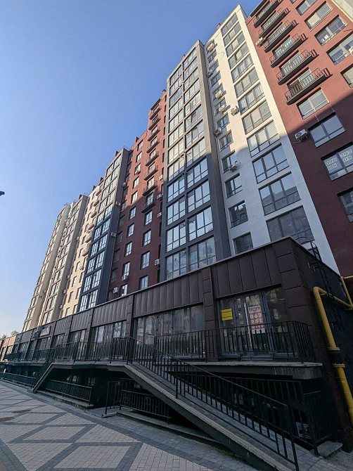 Продаж 2 кімн квартири, кухня студія на 5 поверсі в зданому будинку Івано-Франківськ - зображення 2