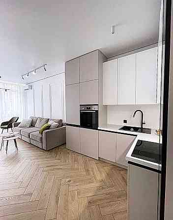 Французский квартал Предславинская Маккейна Французький Предславинська Київ