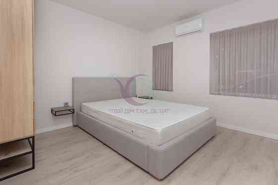 2-к. квартира з  і/о та дизайнерським ремонтом за вул. Криворучка Чернівці