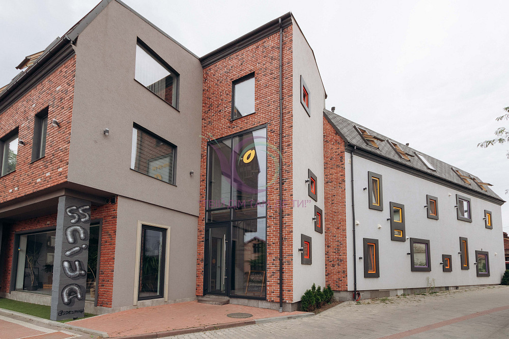 2-к. квартира з  і/о та дизайнерським ремонтом за вул. Криворучка Чернівці - зображення 8