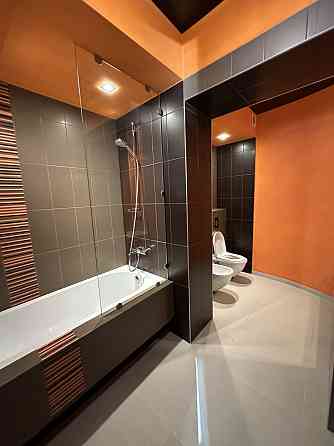 Сдам  квартиру 4-х комнатную Отакара Яроша 25000 Харьков