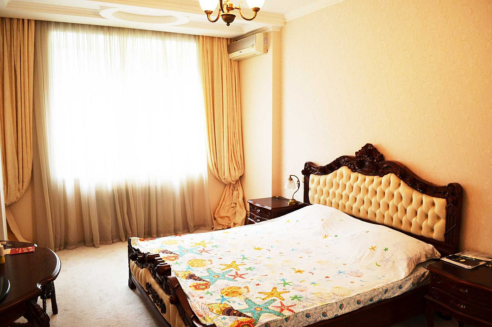 Метро Олімпійська. Тютюнника Василя (А.Барбюса) 16. Київ - зображення 6