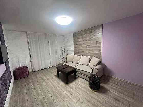 2-кімнатна квартира -> 60м2 по провулку Моторний 11! Киев