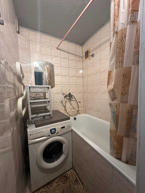 Продаж 3 кімнатної квартири Малишка 3 метро Дарниця ТРИ хвилини пішки Киев - изображение 8