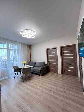 2х ком квартира  От Хозяина  Аркадия вид море постанова е оселя Одеса