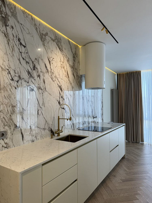 Продаж розкішної 2 кк квартири  ЖК Crystal |Кристал | Новий район Ужгород - зображення 8