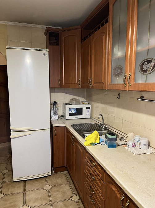 3-х комнатная возле метро Дорогожичи. Теліги 55 Киев - изображение 3