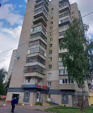 Продаю 3-кімнатну квартиру в районі 12 школи. Ровно