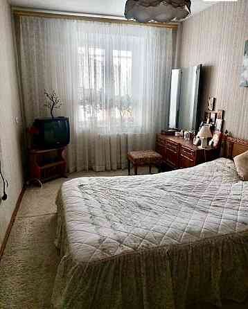 Продаю 3-кімнатну квартиру в районі 12 школи. Ровно