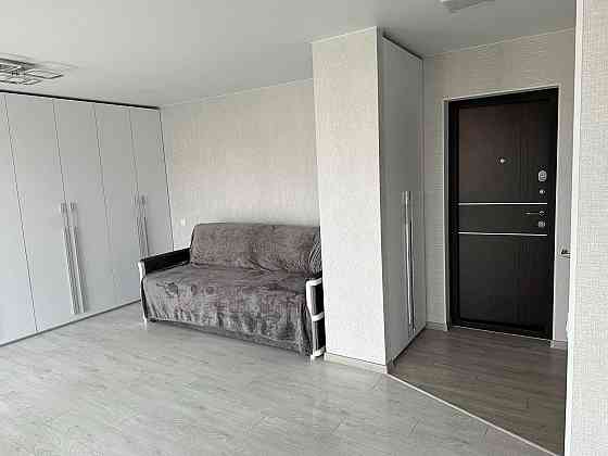 Світла сучасна квартира в новобудові з меблями та технікою. 12 000 Полтава