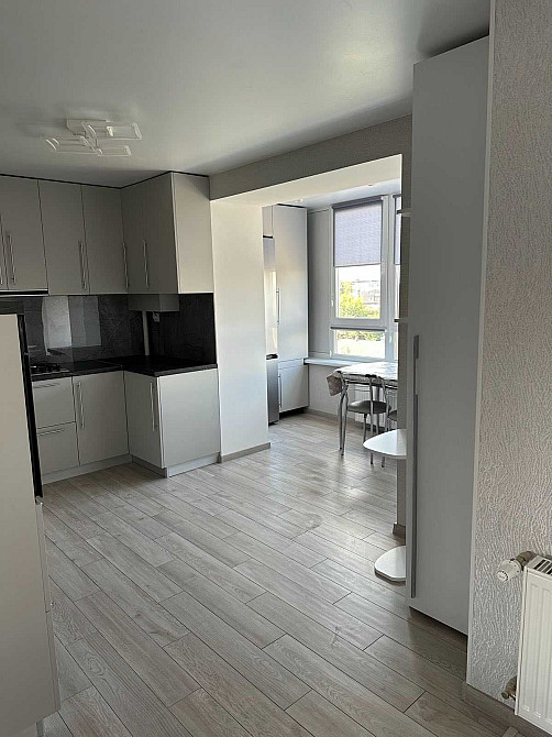 Світла сучасна квартира в новобудові з меблями та технікою. 12 000 Полтава - изображение 1