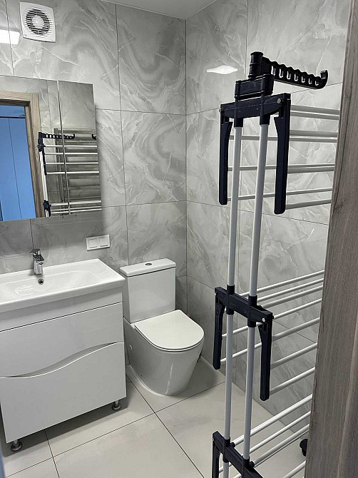 Світла сучасна квартира в новобудові з меблями та технікою. 12 000 Полтава - изображение 7