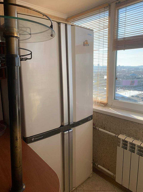 Видова 3-к квартира, Оболонська площа 3, метро поруч, ключи на руках! Киев - изображение 3