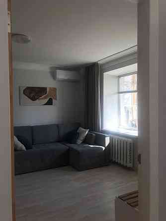 3-кімнатна Шовковична 48 , Палац Спорту, Кловська. Без комісії Киев