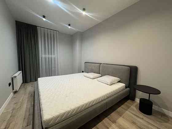 Семицвіт ВІП Оренда Перша Здача 3 кімнатна квартира Львов