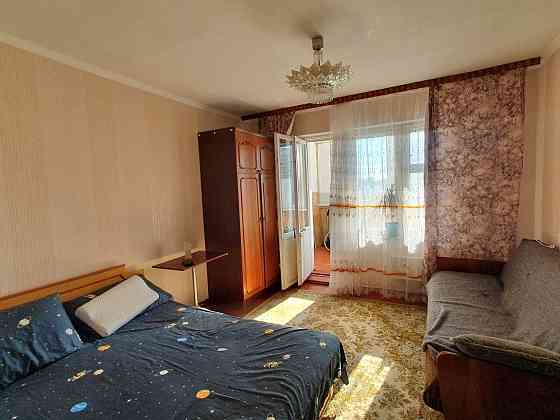 1к, Данькевича 7а, кирпич, 38м2, хорошее состояние, парк Киев