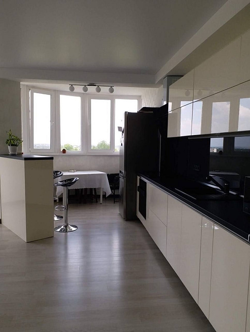 Двухкомнатная квартира  в кирпичном доме  74000 уе. Одеса - зображення 1