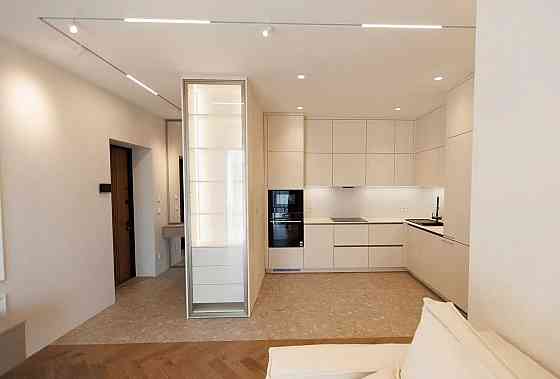 Продаж квартири з ремонтом в ЖК «SHERWOOD». Ужгород