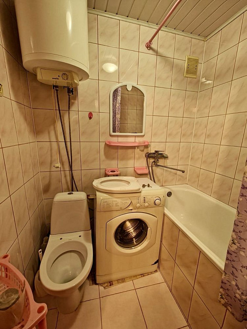 Здам 1 кімнатну, ПОЛЄТАЄВА (НЕБЕСНОЇ СОТНІ), ЗАСКЛЕНИЙ балкон, вільна! Чернівці - зображення 7