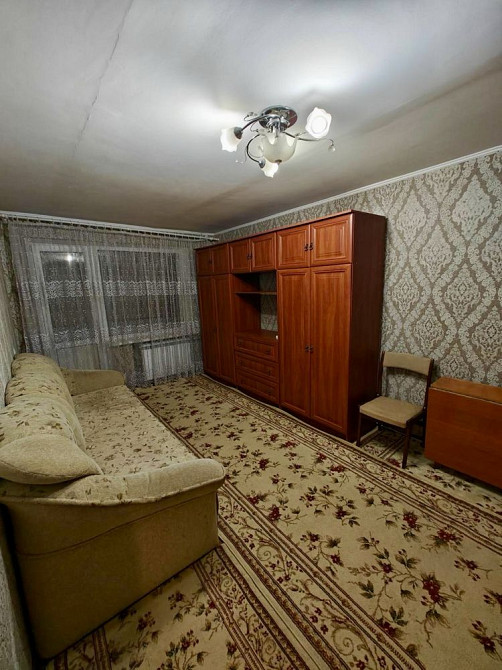 Здам 1 кімнатну, ПОЛЄТАЄВА (НЕБЕСНОЇ СОТНІ), ЗАСКЛЕНИЙ балкон, вільна! Чернівці - зображення 3