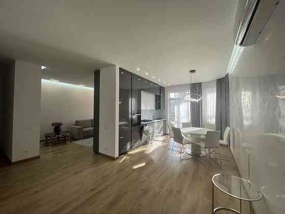 Оренда 2-кімнатної квартири + студіо в ближньому центрі, вул. Сахарова Львов