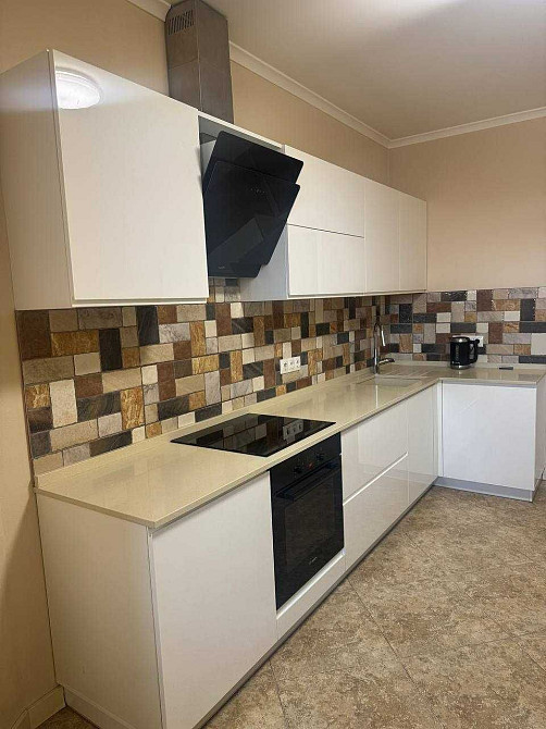 Затишна двокімнатна квартира 75 м.кв.  ЖК «Сирецький бояр». Київ - зображення 2