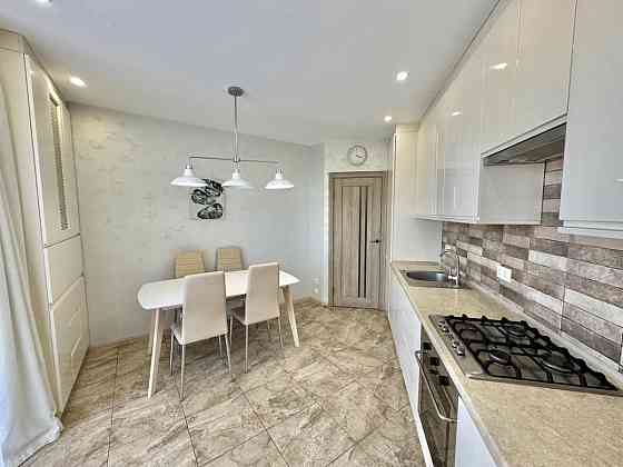 Оренда двокімнатної квартири по вул .Незалежності Ивано-Франковск