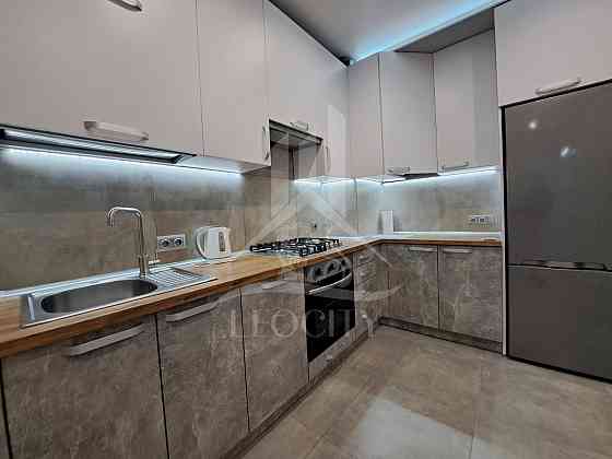 Оренда 1-кімнатної квартири + кухня-студія Львов